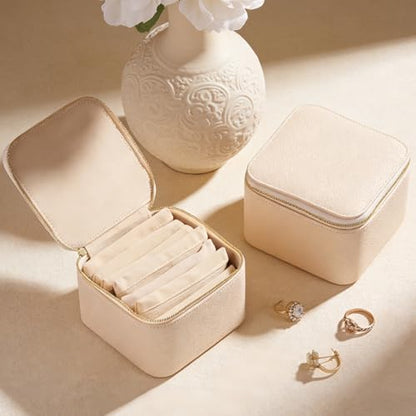 Travel Jewelry Case with 6 Velvet Zipped Pouches Bags, Beige - color: Beige - 6 Pouch