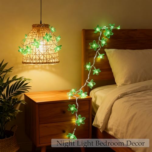 USB & Battery Lighted 10ft 30 LED Green Flower St. Patrick's Day Decoration - color: Green