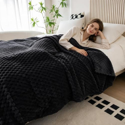 Exclusivo Mezcla Large 3D Fleece Throw Blanket for Couch, Black - color: Black, size: Throw ( 50x70 IN )