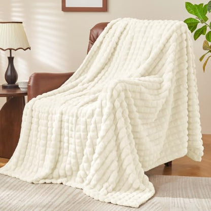 BEDELITE 3D Checked Cream Fleece Throw Blanket for Couch, 50x60 Inches - color: Cream White, size: Throw(50"x60")