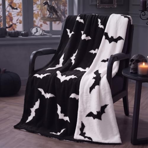 Halloween Bat Blanket Goth Reversible Knit Throw Blanket - color: Black and White, style: Halloween Bat