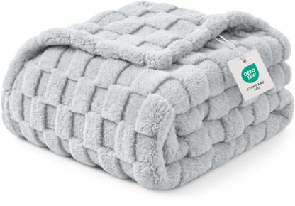 Utopia Bedding Plush Checkered Fleece Blanket Cool Grey King, 90x102 Inch - color: Cool Grey, size: King