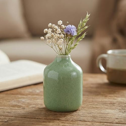 Sunddo Small Green Ceramic Bud Vase, 4 inch - color: Green, size: 4 inch