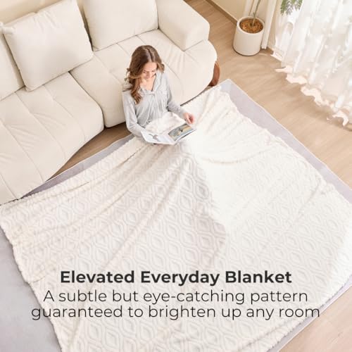 The Seacliff Blanket 50x60 Throw, Lighthouse Cream – Lightweight Soft Fleece Throw Blanket for Couch, Breathable All Season, Coastal Wave Texture - color: Lighthouse Cream, size: Throw 50x60