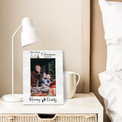New Mom Dad Gifts Picture Frame, Christmas Baby Photo Frame 4x6 - color: christmas baby