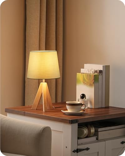 Tripod Table Lamp, Small Bedside Lamp with Wood Base & Green Fabric Shade, Little Cute Desk Lamp, Modern Nightstand Lamp for Bedroom, Kids Room, Living Room, Office, Corner, Green J51TL05 - color: Green+Natural Wood