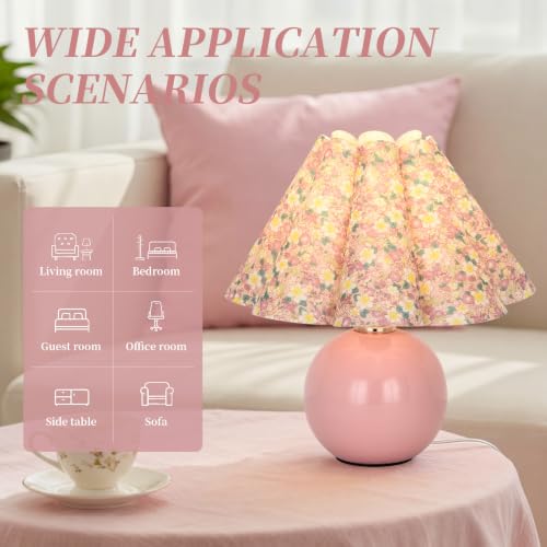 Pink Ceramic Small Table Lamp for Small Space, Cute Bedside Lamps Nightstand Mini Lamps, Scalloped Shade Lamp for Kitchen Counter, Bookshelf, Kids Dorm - color: Pink