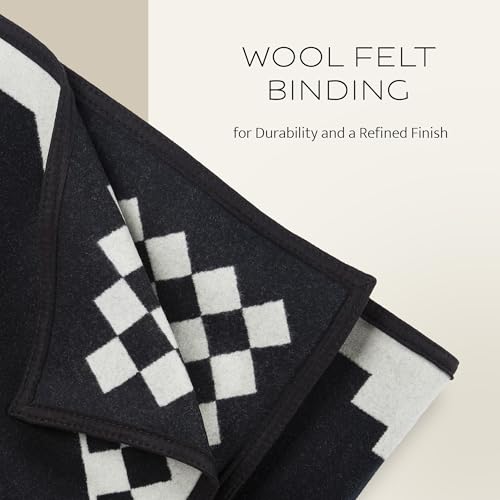Pendleton Jacquard Unnapped Twin Blanket, 64 x 80 in, Heirloom Virgin Wool - color: Wyeth Trail, size: Twin (64" x 80")