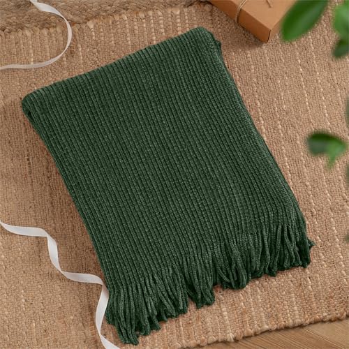 BATTILO HOME Dark Green Throw Blanket for Couch, 60"x80" - color: Dark Green, size: 60 x 80 in.