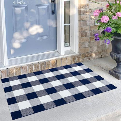 KILOCOCO Buffalo Plaid Checkered Rug 27.5x43 in Blue White Front Door Rug - color: Blue and White, size: 2'4" x 3'7" (Rectangular)
