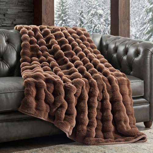 EverGrace Faux Rabbit Fur Bubble Throw Blanket, 50"x60", Chestnut - color: Chestnut, size: 50"x60"