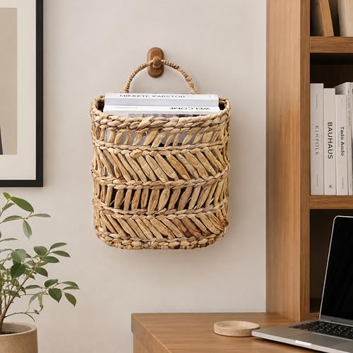 SHCMSADO Wicker Hanging Basket Handmade Woven Hanging Storage Basket Natural Wicker Decorative Baskets for House Garden Wedding Wall Decorations,12*5*12