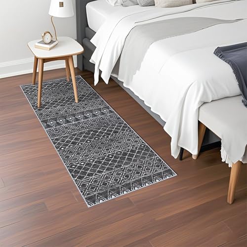 2x5 Hallway Rug Runner Moroccan: Washable Non Slip Runner Rug Black - color: Black, size: 2' x 5' (Rectangular)