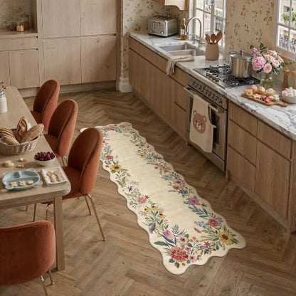 2x5 Floral Beige Scalloped Runner Rug - color: Scalloped | Beige, size: 2' x 5' (Runner)
