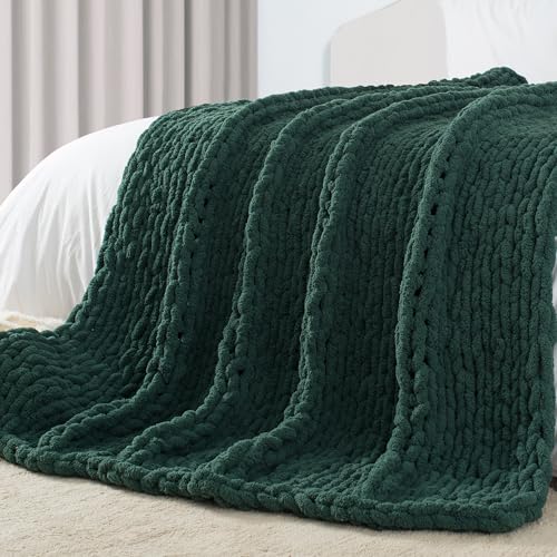 Carriediosa Chunky Knit Throw Blanket 50" x 60", 100% Hand Made, Dark Green - color: Dark Green, size: 50" X 60"