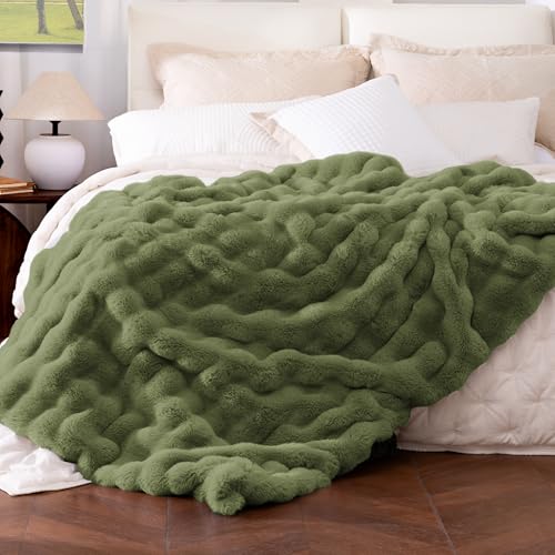 Ultra Soft Cozy Faux Fur Throw Blanket, Fuzzy Plush Thick Bubble Blanket, Oversize Luxury Fluffy Blanket for Couch, Bed, and Living Room, 60x80 Inches, Green - color: Green, size: Twin(60" X 80")
