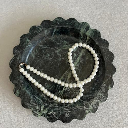 Travertine Marble Scalloped Tray Round Wave Tray Small Serving Platter for Counter, Bathroom, Kitchen, Nightstand, Jewelry Ring Dish Holder (White Dark Green) - color: White Dark Green