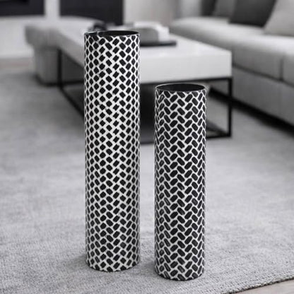 Leewadee Set of 2 Large Floor Vases Metal for Pampas Grass - color: Black, White
