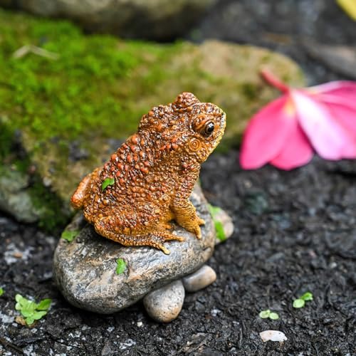 Lifelike Resin Toad Figurine - Hand-Sized 3.5"x2.2"x2.8" Frog Garden Decor, Weatherproof Outdoor Statue for Patio & Yard