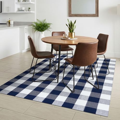 KILOCOCO Buffalo Plaid Checkered Rug 4x6 ft Blue and White Front Door Rug - color: Blue and White, size: 4' x 6' (Rectangular)