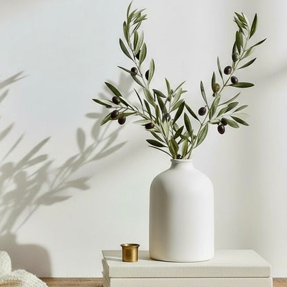 Carrot's Den White Ceramic Vase, Matte Textured Entryway Table Decor