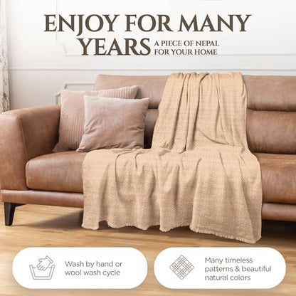Cashmere Blanket – Hand Woven 100% Cashmere Wool Throw Blanket, 135 x 270 cm – Plain Cozy, and Soft Blanket for Bed, Sofa, or Couch - Made in Nepal - color: Brown