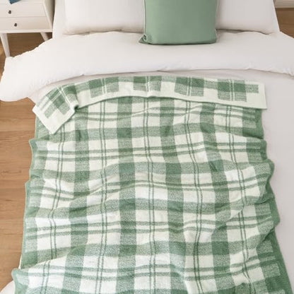 Battilo Green Checkered Blanket, Plaid Sage Green Throw for Couch, 50"x60" - color: Sage