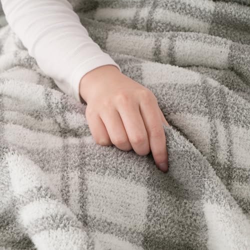 Battilo Farmhouse Checkered Throw Blanket for Couch, 50"x60" - color: Grey