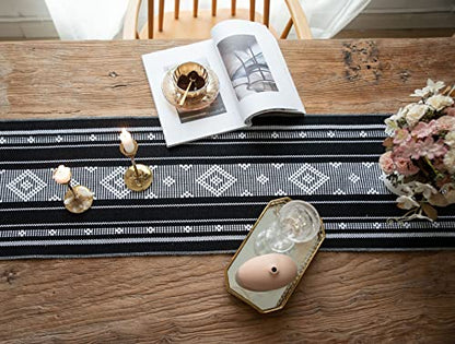 Boho Table Runner with Tassel, Farmhouse Table Runner 71 Inches Long for Dining Table Decor, Wedding, Party and Dresser Decor, Black and White - size: 13.5''x71''13.5*90‘’
