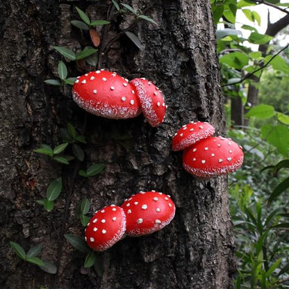 OwMell Set of 3 Glow in The Dark Mushroom Statues Outdoor Garden Deco - style: 3x Tree Huggers