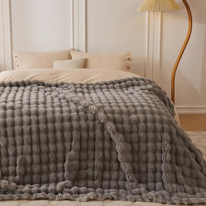 COOVA Soft Bubble Faux Fur Throw Blanket, 60"x80", Grey - color: Grey, size: 60“x80”
