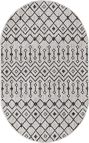 Unique Loom Outdoor Trellis Collection Area Rug - Tribal Trellis (3' 3" x 5' 3" Oval, Gray/ Black) - color: Gray/Black, size: 3'3" x 5'3" (Oval)