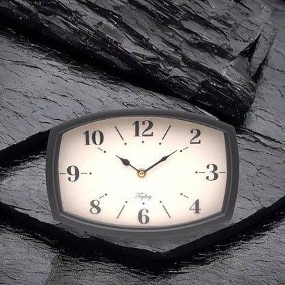 Small Wall Clock Silent Retro Rectangular Clock Black Rectangle - color: Black