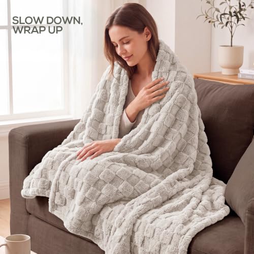 Utopia Bedding Plush Checkered Fleece Blanket Linen Twin, 60x80 Inches - color: Linen, size: Twin