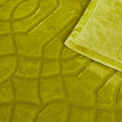Soft Cozy Fleece Queen Size Blanket, 90x90 Inches – Lightweight Plush Blanket for Bed, Fuzzy 3D Jacquard Design - Olive Green - color: Olive Green, size: Queen (90" x 90")