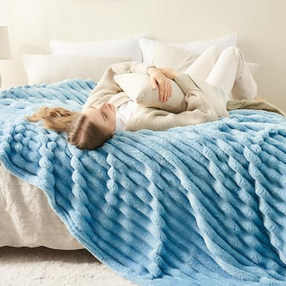 NEWCOSPLAY Fleece Ribbed Cozy King Blanket for Couch, Blue, 90"x110" - color: Blue Ribbed, size: King(90"x110")