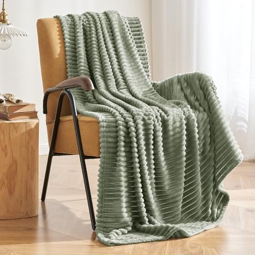 MIULEE Sage Throw Blanket 3D Ribbed Jacquard Fleece Flannel Velvet Plush Decorative Bed Blanket (Throw, 50" x 60") - Super Soft, Lightweight, Warm and Cozy for Couch Sofa - color: Sage, size: 50"x60"