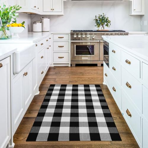 KILOCOCO Buffalo Plaid Checkered Rug 3x5 ft Black White Front Door Rug - color: Black and White, size: 3' x 5' (Rectangular)