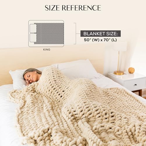 SAMIAH LUXE Chunky Knit Throw Blanket 50x70 in, 8 lb Buttercream Cream - color: Buttercream, size: 50x70in