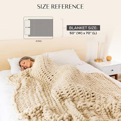 SAMIAH LUXE Chunky Knit Throw Blanket 50x70 in, 8 lb Buttercream Cream - color: Buttercream, size: 50x70in
