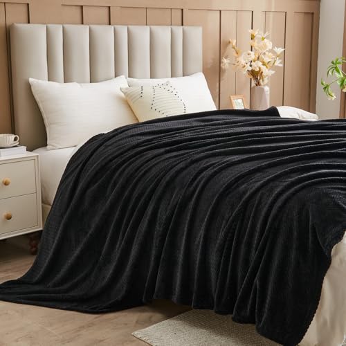 NEWCOSPLAY Fleece Leaves Pattern Twin Blanket, Black, 60"x80" - color: Black, size: Twin(60"x80")