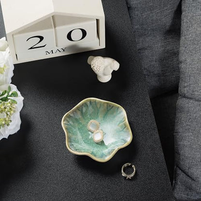Ceramic Ring Dish, Jewelry Trinket Tray for Rings and Earrings - color: Retro Green