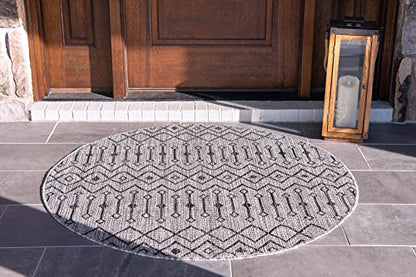 Unique Loom Outdoor Trellis Collection Area Rug - Tribal Trellis (3' 3" Round, Gray/ Black) - color: Gray/Black, size: 3'3" (Round)