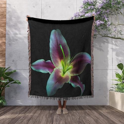 3dRose A Stargazer Lily Against Black Background, Light Painted. Woven Blanket