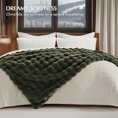 EverGrace Faux Rabbit Fur Bubble Throw Blanket, 60"x80", Green - color: Solid Green, size: 60"x80"