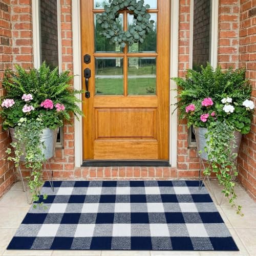 MUBIN Cotton Buffalo Plaid Rug, 27.5x43 Navy Blue White Outdoor Rug Front Door Decorative Mat, Washable Doormat Foldable Area Rug Layered Door Mats Rug for Front Porch, Entryway, Patio - color: Navy Blue White Plaid, size: 2'3" x 3'7" (Rectangular)