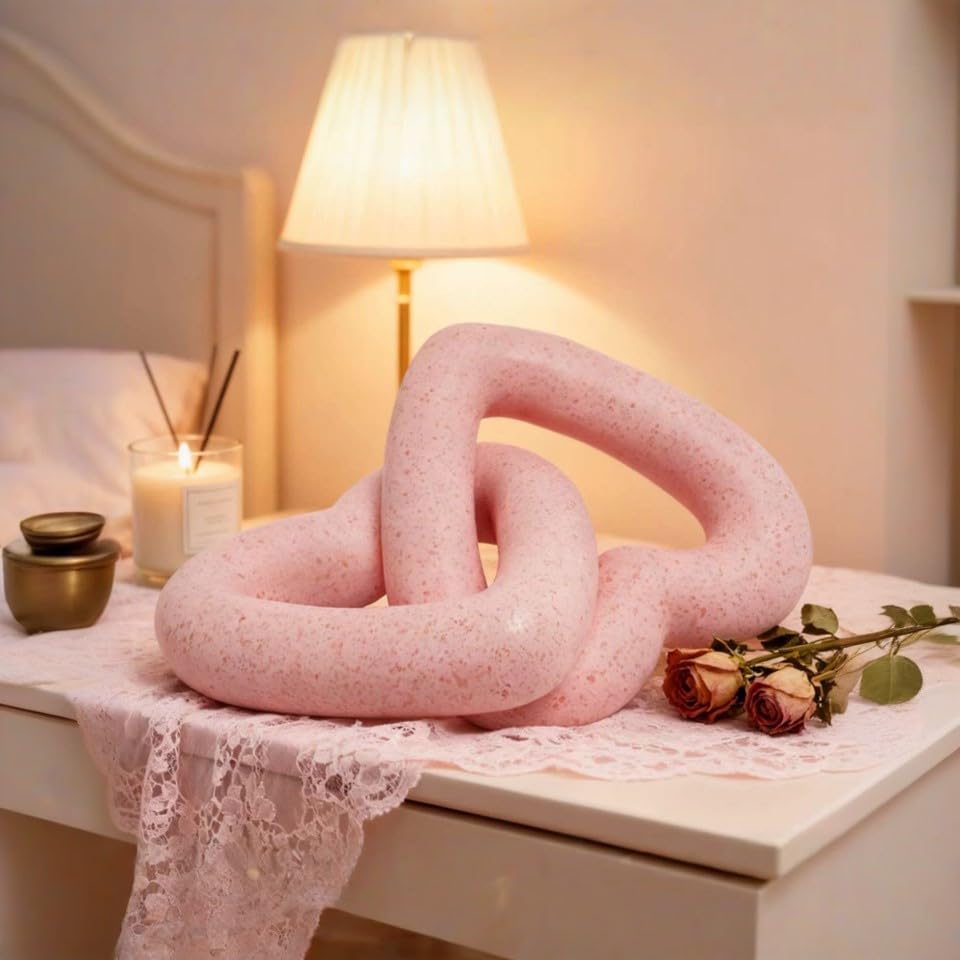 Guichifun Resin Pink Heart Sculpture Chain Link Home Decor - color: Pink