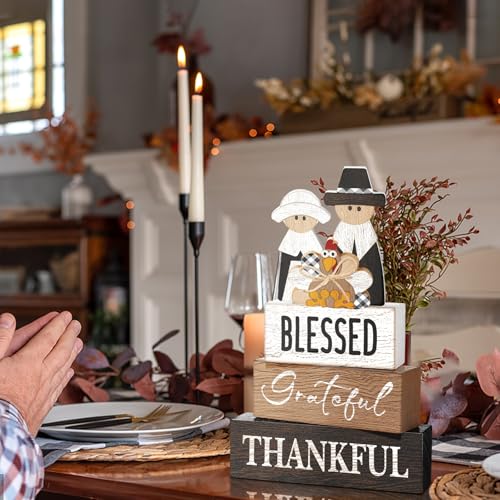 4 Pcs Thanksgiving Decor for Home Pilgrim Couple Wooden Signs with Turkey - style: Pilgrim