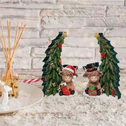 Yuntau 2 Pcs Christmas Highland Cow Figurines Decor Wooden Highland Cows Statues with Christmas Tree Table Ornament Gift for Home Decor Xmas Party Supplies Decoration - style: Christmas Highland Cow