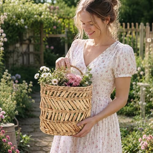 SHCMSADO Wicker Hanging Basket Handmade Woven Hanging Storage Basket Natural Wicker Decorative Baskets for House Garden Wedding Wall Decorations,12*5*12
